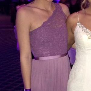 David’s Bridal bridesmaid dress lavender Sz 6